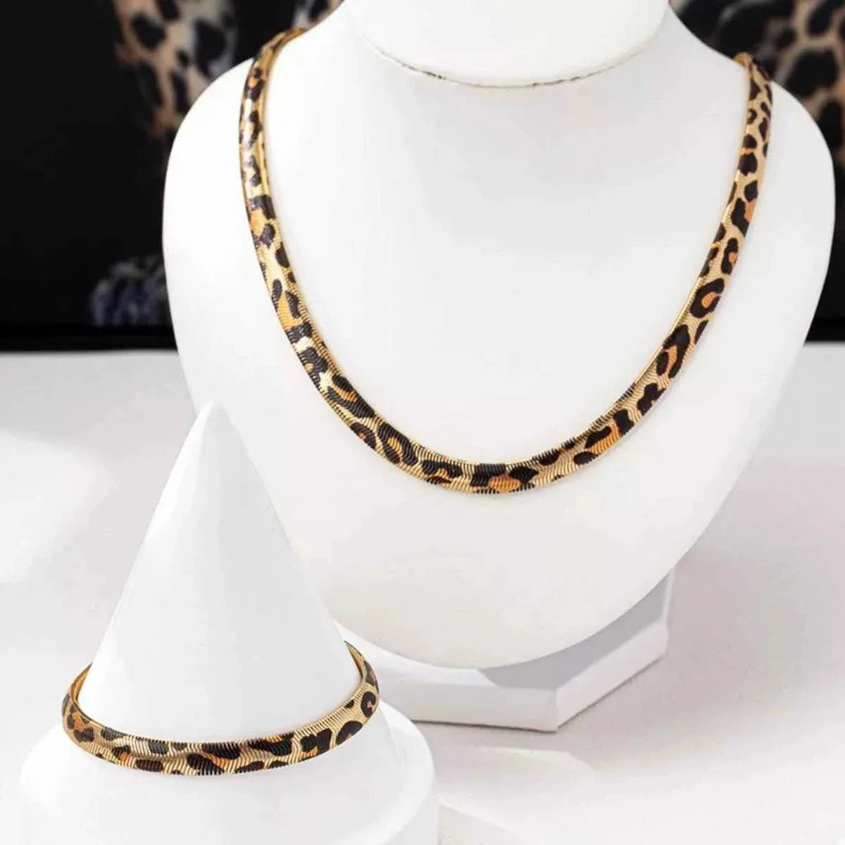 Chunky Leopard Necklace : Bracelet Jewelry Set