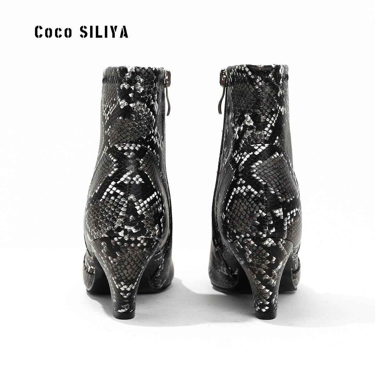 Elegant Large Pointed Toe : Thick Heel Boots