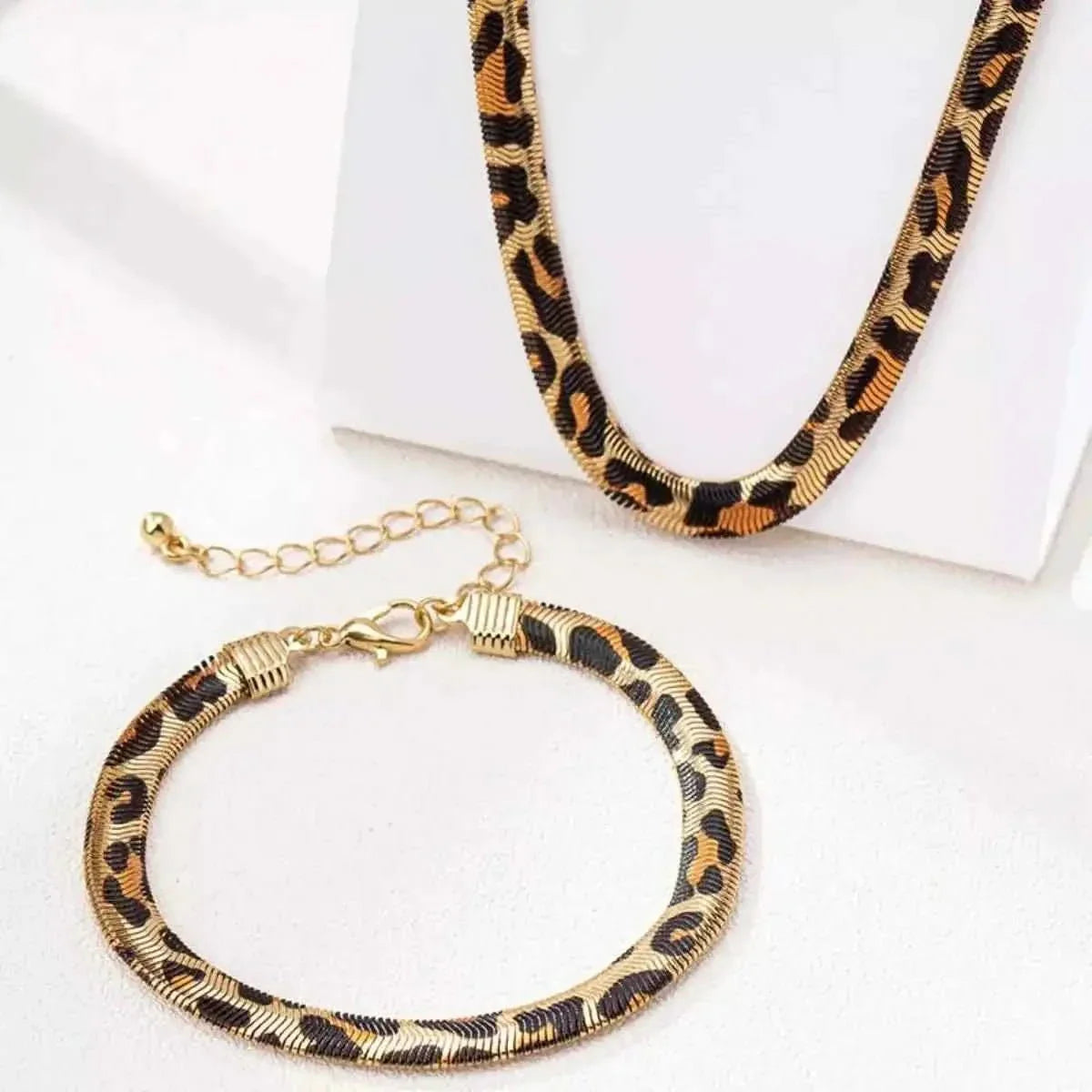 Chunky Leopard Necklace : Bracelet Jewelry Set